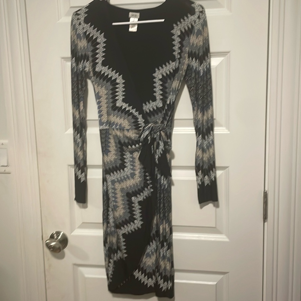 Cache black, tan, grey, blue dress size XS long sleeve